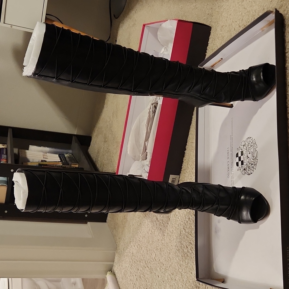 Black Open Toe Vince Camuto boot 6.5